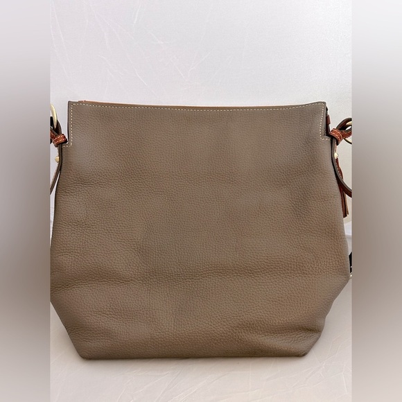 Dooney & Bourke | Pebble Small Sloan Elephant - Picture 4 of 9